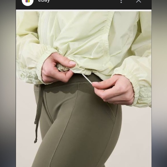 Athleta S Expedition Jacket Celadon Tint Green Light Green Hooded Windbreaker - Picture 3 of 10